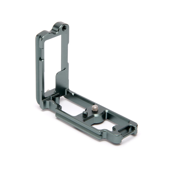 Zelda L-Bracket for Nikon Z 5, 6, 7, 6 II, 7 II cameras Zelda L-Bracket for Nikon Z 5, 6, 7, 6 II, 7 II cameras