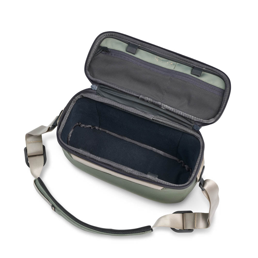 Luma Camera Sling 12L