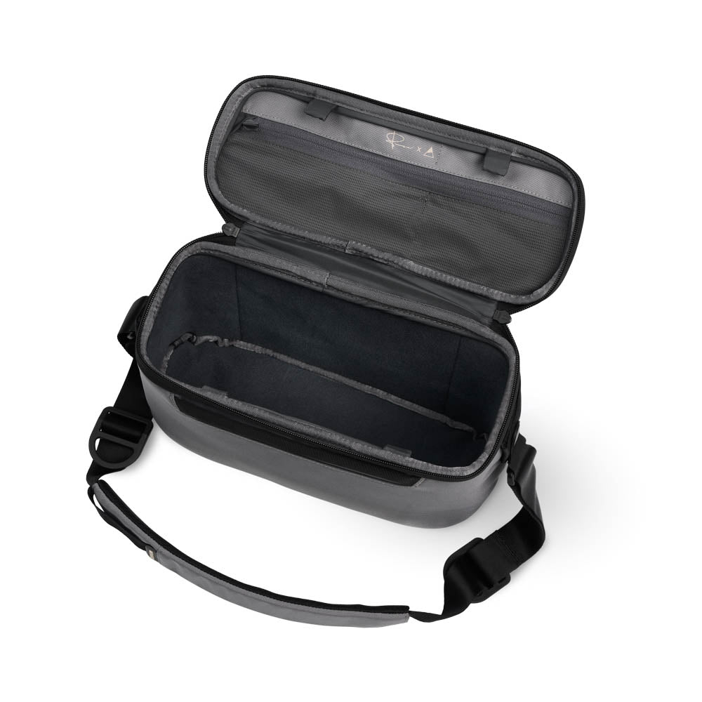 Luma Camera Sling 12L