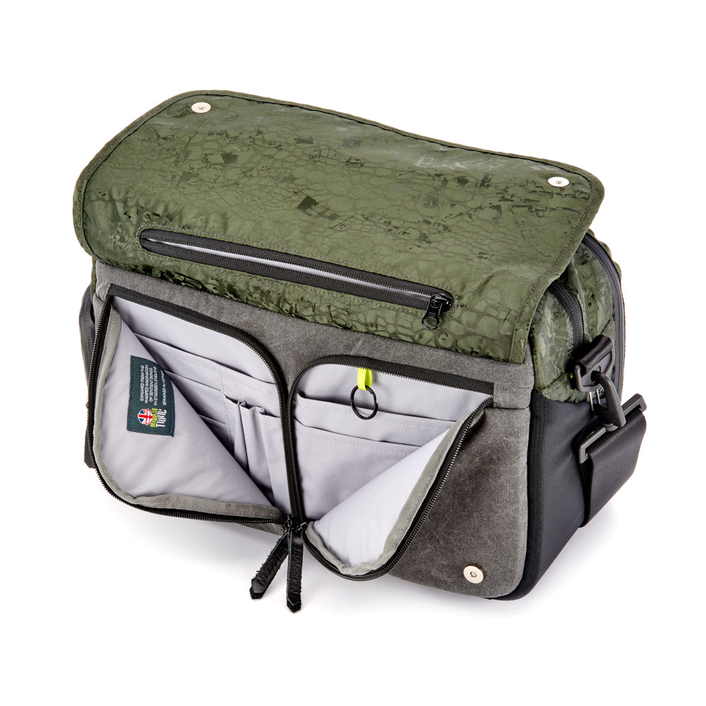 Wraith Camera Messenger Bag