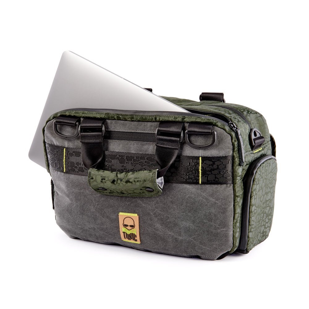 Wraith Camera Messenger Bag