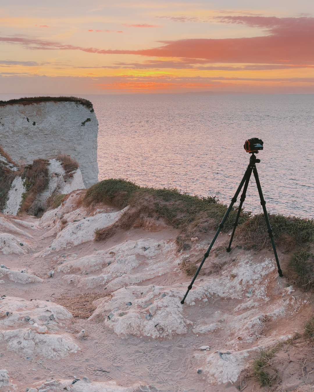 3 Legged Thing Launches Modular Tactical Tripod System on Kickstarter