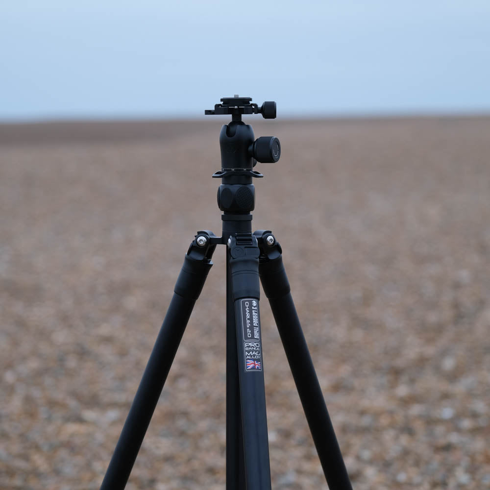 3 Legged Thing Charles 2.0 tripod from the Pro range 2.0 has been reviewed by Digital Camera World