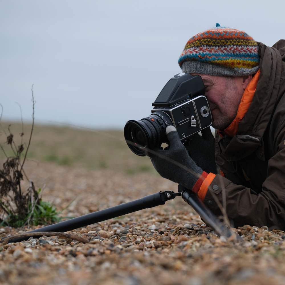 Shutter Bug reviews 3 Legged Thing Charles 2.0 tripod