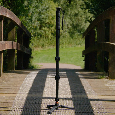 Digital Camera World reviews the new monopod, Lance