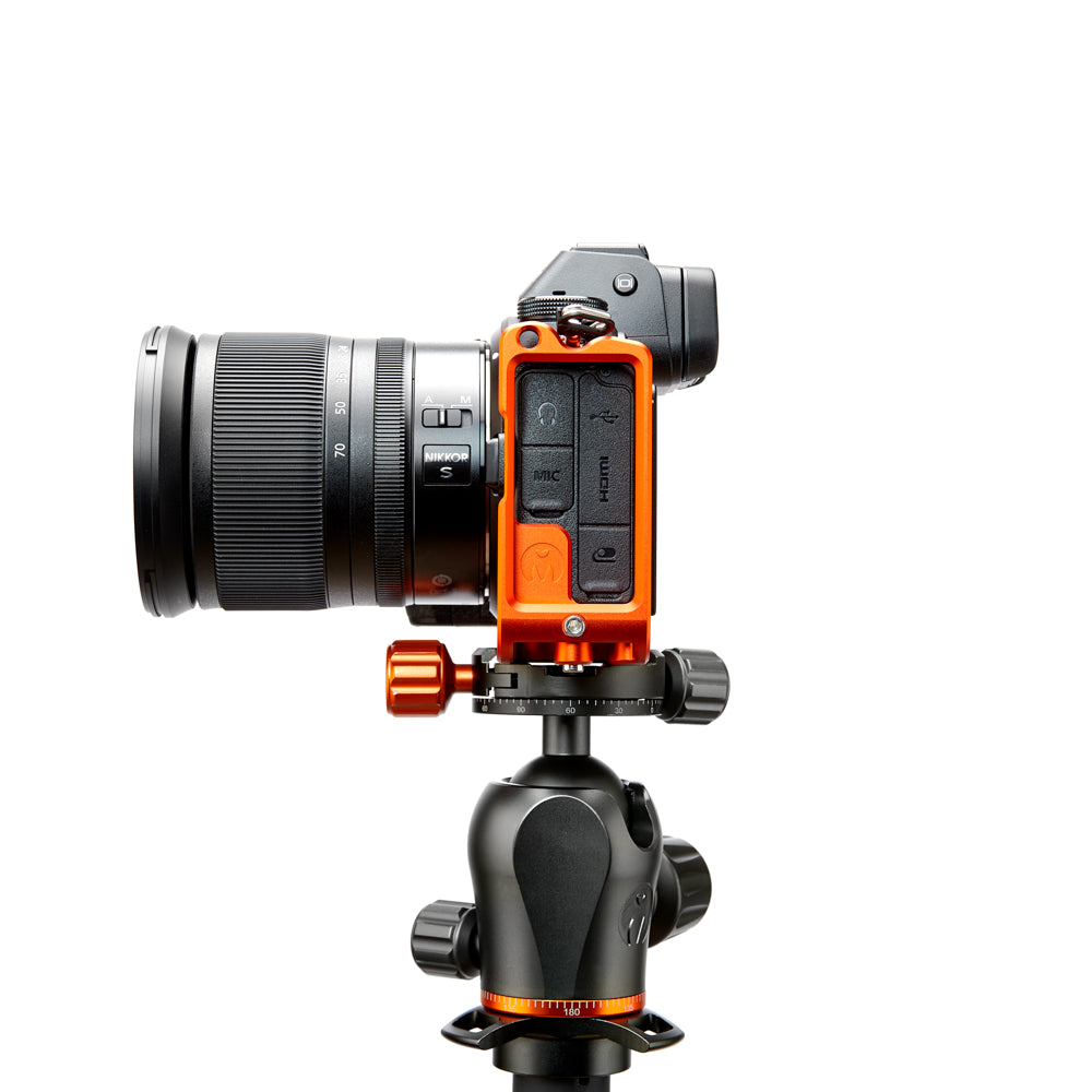 Zelda L-Bracket for Nikon Z 5, 6, 7, 6 II, 7 II cameras **EX-DEMO**