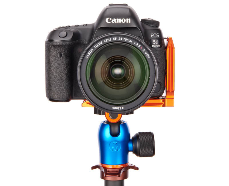 CANON 5D Mk IV on QR11-L 2.0 - Front view