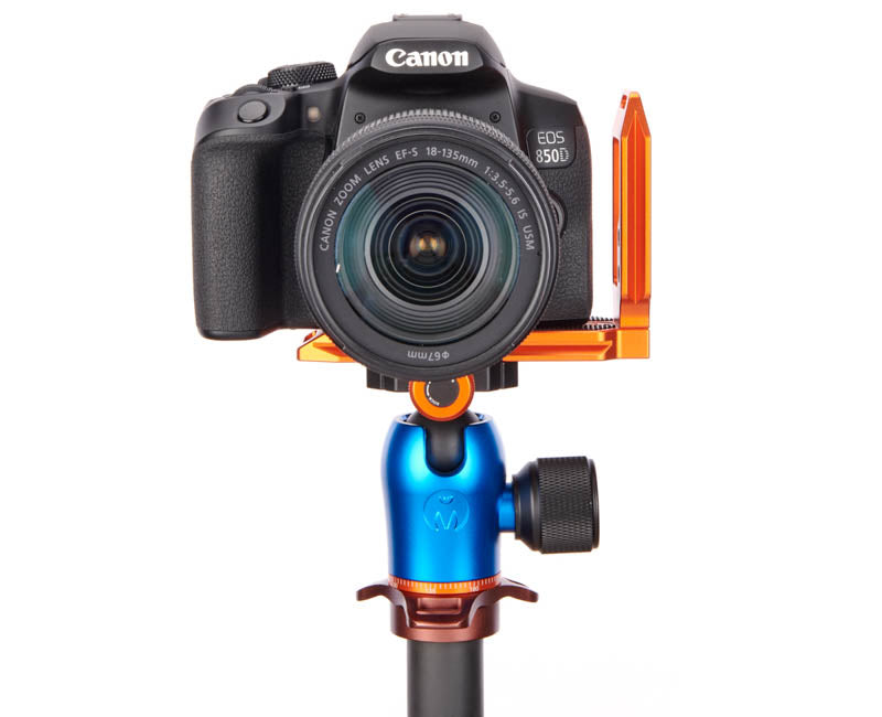 CANON 850D on QR11-L 2.0 - Front view