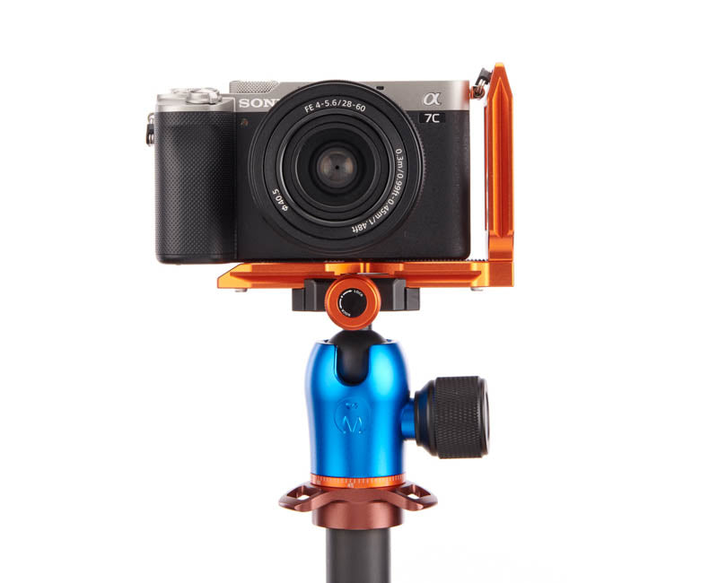 Sony A7C on QR11-L 2.0 - Front view