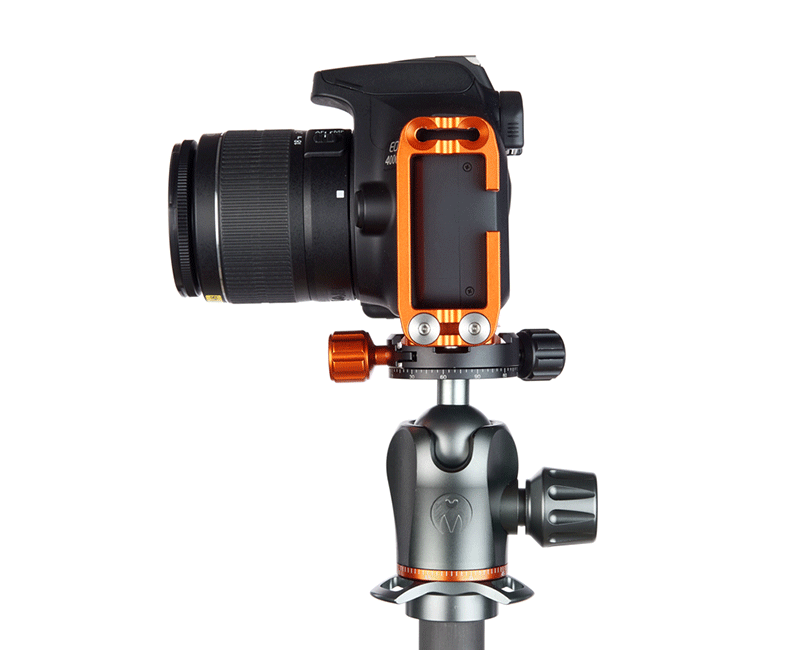 CANON 4000D on Ellie Short - Side view