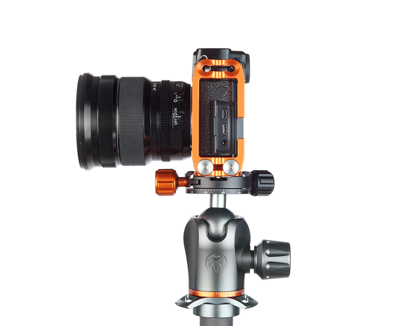 FUJIFILM X PRO 2 on Ellie Short - Side view