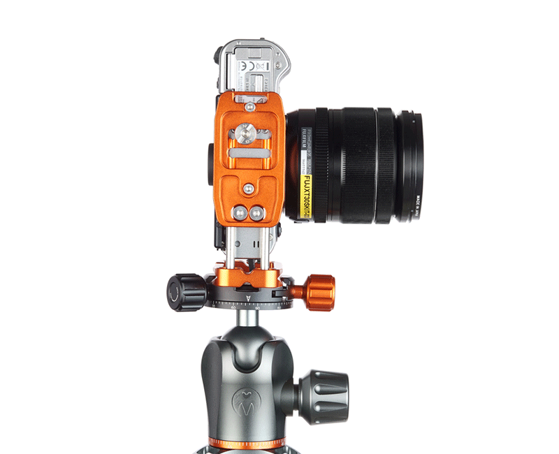 FUJIFILM X-T30 on Ellie Short - Underside view