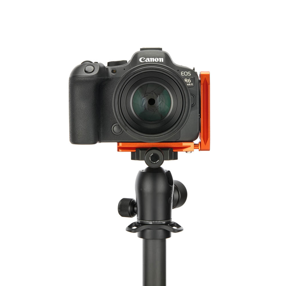 Canon R6 II sur Lexar QD - Vue de face