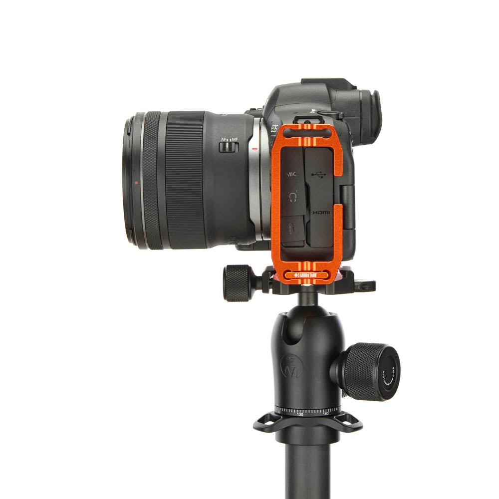 Canon R6 II sur Lexar QD - Vue latérale