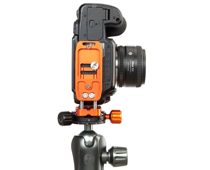 NIKON D3500 on Ellie - Underside view