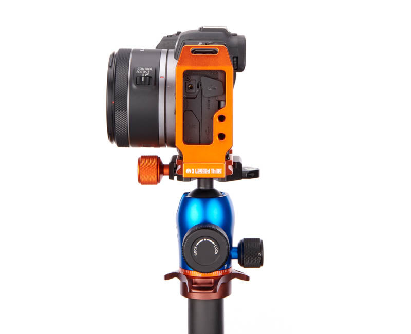 CANON RP on QR11-L 2.0 - Side view