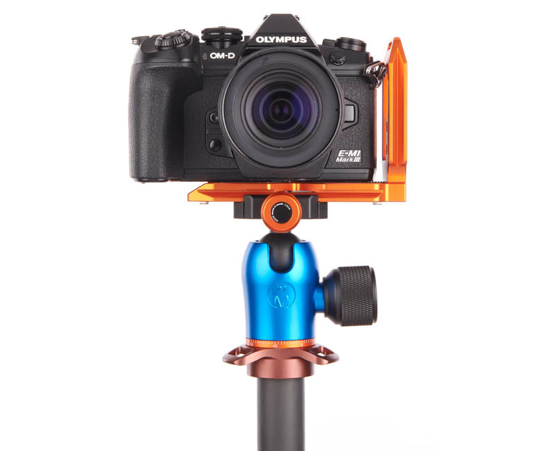 Olympus EM1 MK 3 on QR11-L 2.0 - Front view