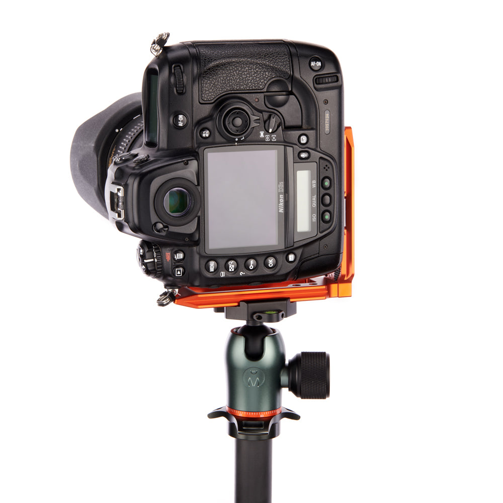 QR11 2.0 Arca Swiss-Compatible Universal L-bracket**EX-DEMO**