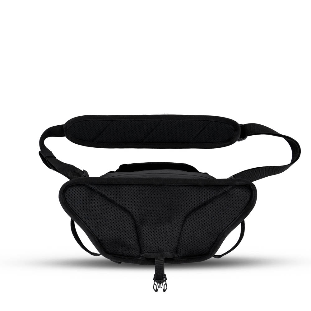 Wandrd Rogue Sling 3L Bag
