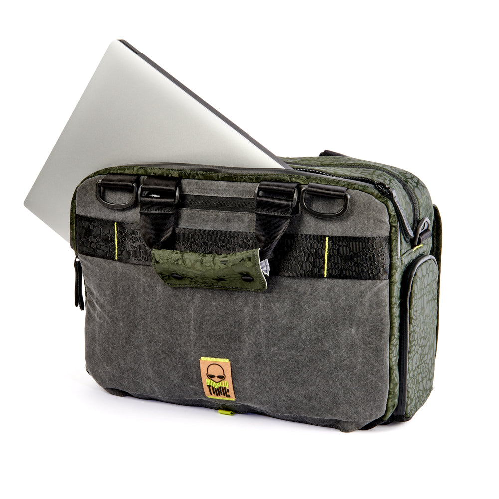 Wraith Camera Messenger Bag