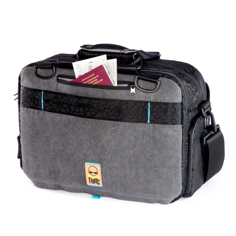 Wraith Camera Messenger Bag