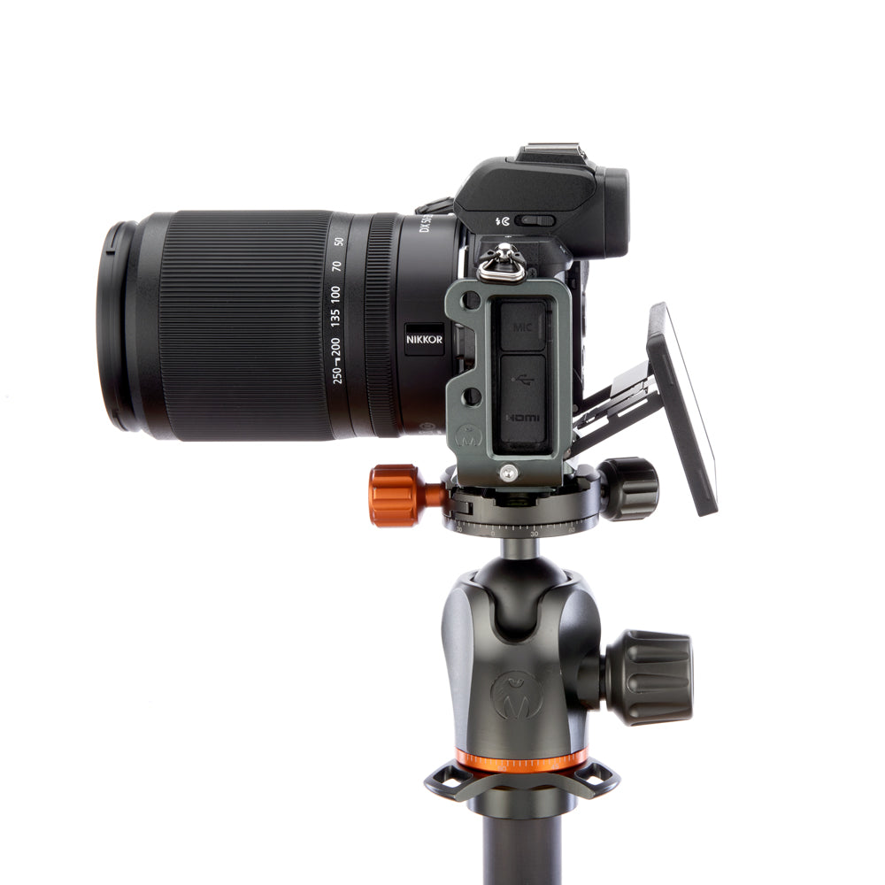 Zayla Nikon Z 50 dedicated L-bracket